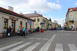 Przedszkolaki z Serocka przywołują wiosnę
