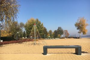 Inteligentne ławki już w Serocku