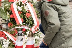 zdjęcia z uroczystości katyńskich