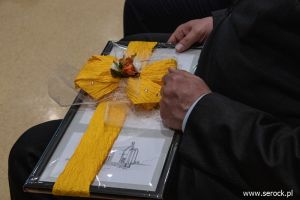 uroczysta sesja z okazji święta patrona Serocka