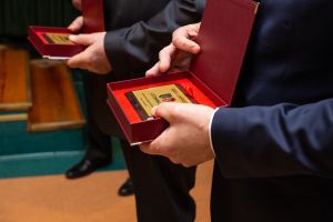 uroczysta sesja z okazji święta patrona Serocka