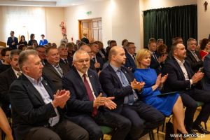 uroczysta sesja z okazji święta patrona Serocka