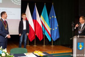 uroczysta sesja z okazji święta patrona Serocka
