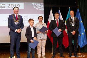uroczysta sesja z okazji święta patrona Serocka