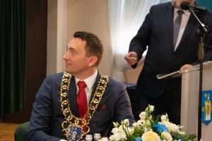 uroczysta sesja z okazji święta patrona Serocka