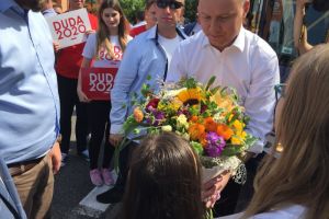 Spotkanie prezydenta, Andrzeja Dudy z mieszkańcami  na serockim -w ramach kampanii wyborczej 2020