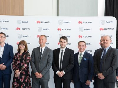 podpisanie porozumienia między MiG Serock a Huawei