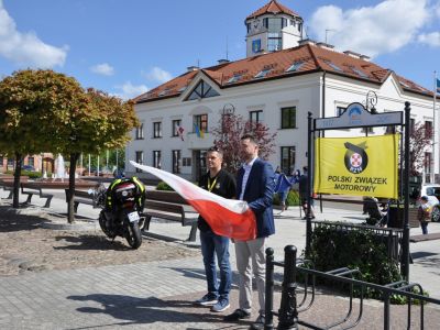 samochodowa majówka