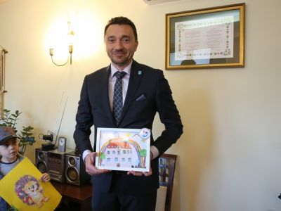 Jeżyki w urzędzie