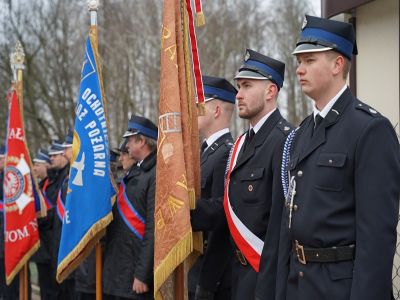 Przekazanie wozu strażackiego