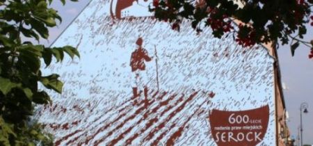 Mural z historią w tle