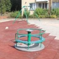 Remont placu zabaw na osiedlu mieszkaniowym „Nowy Świat” w Serocku