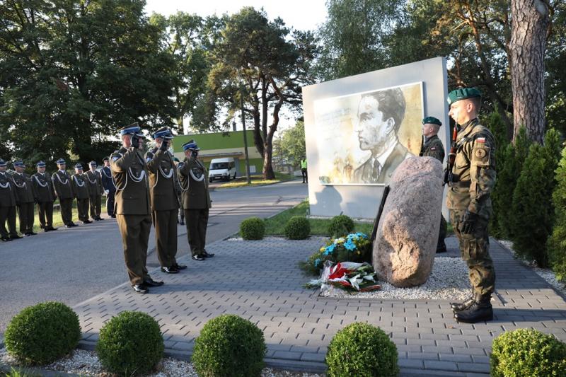 Święto CSŁiI i 100. lecie szkolenia kadr łączności w Zegrzu