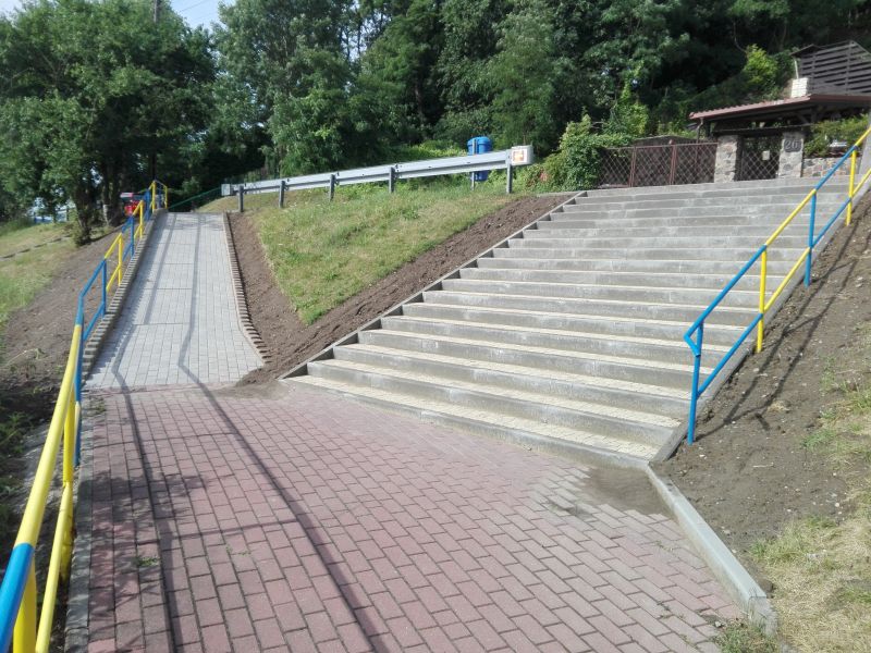 Wyremontowano schody przy ulicy Rybaki