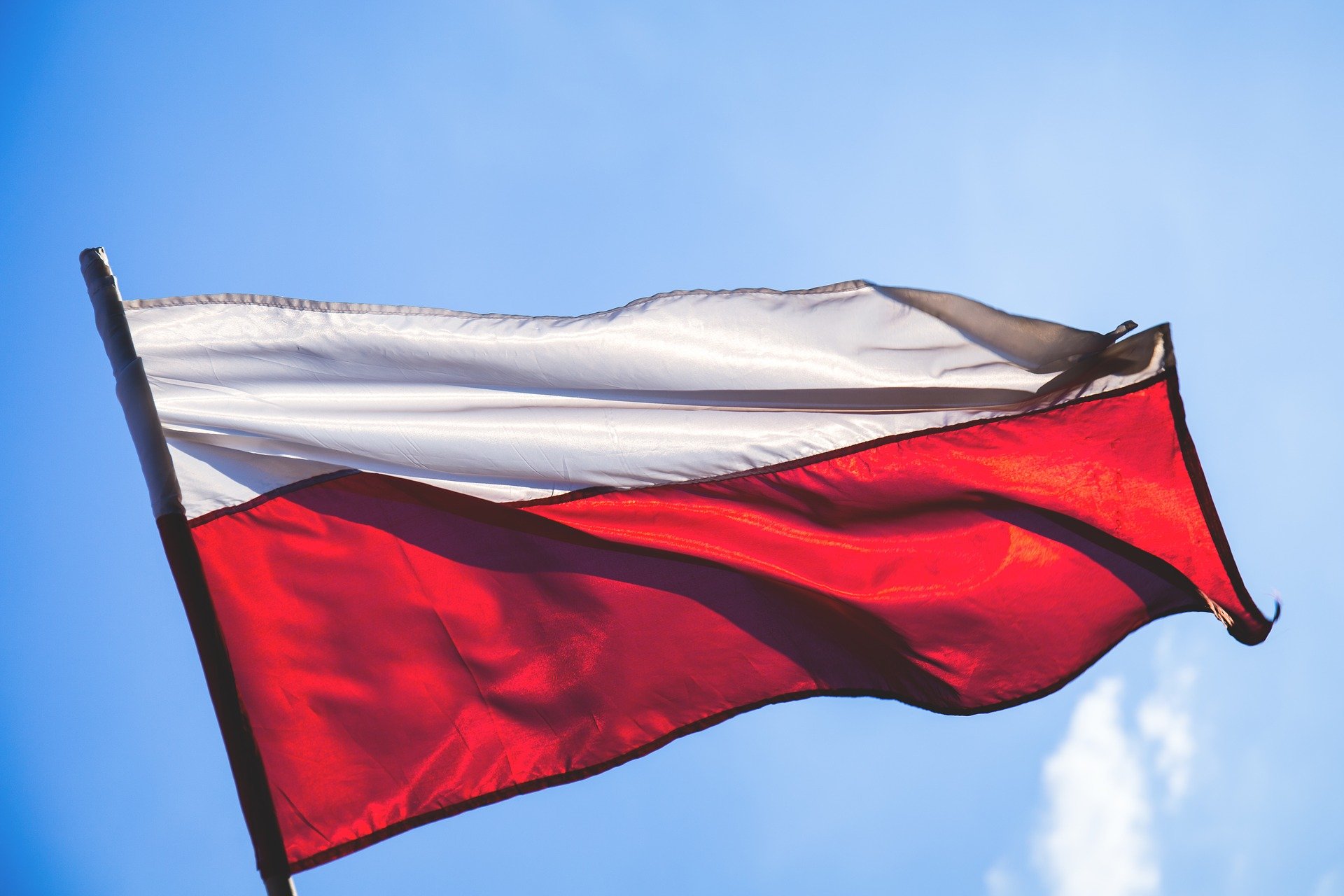 W urzędzie można otrzymać flagę RP