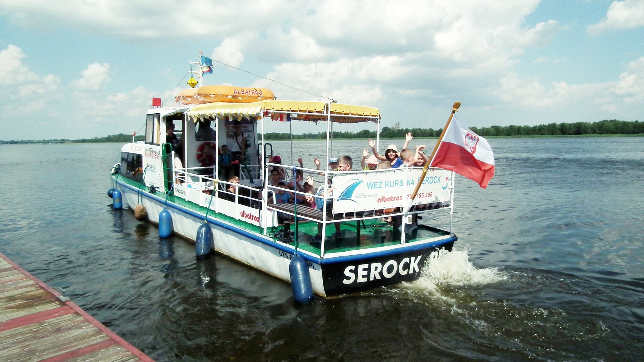 Zapraszamy na weekendowe rejsy po Jeziorze
