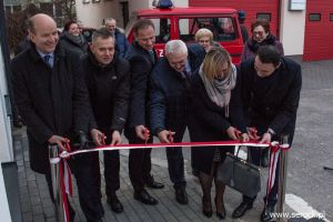 wojewoda mazowiecki wziął udział w gminnych uroczystościach